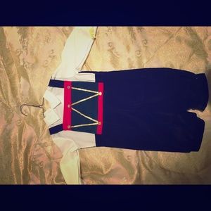 Dummer outfit size 24m